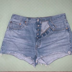 Levi’s 501 shorts